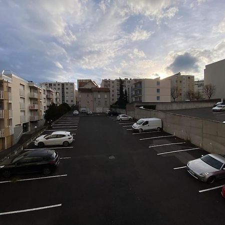 شقة Grand F3 Tres Lumineux, Proche Gare, Avec Parking Proudhon كليرمونت-فيراند المظهر الخارجي الصورة